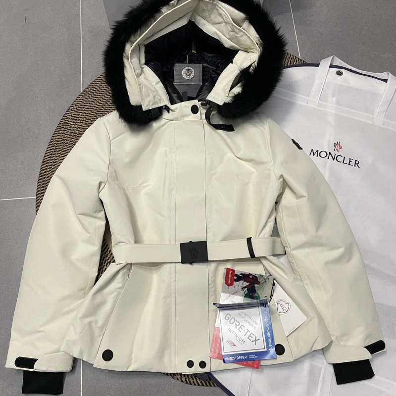 Moncler Sweaters